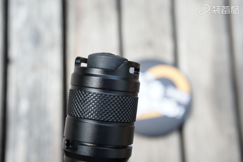 贴小招贴的，我来给你们暴暴光，不讲究