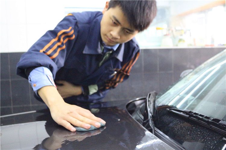 乌鲁木齐宝马z4翻新,宝马z4翻新修复