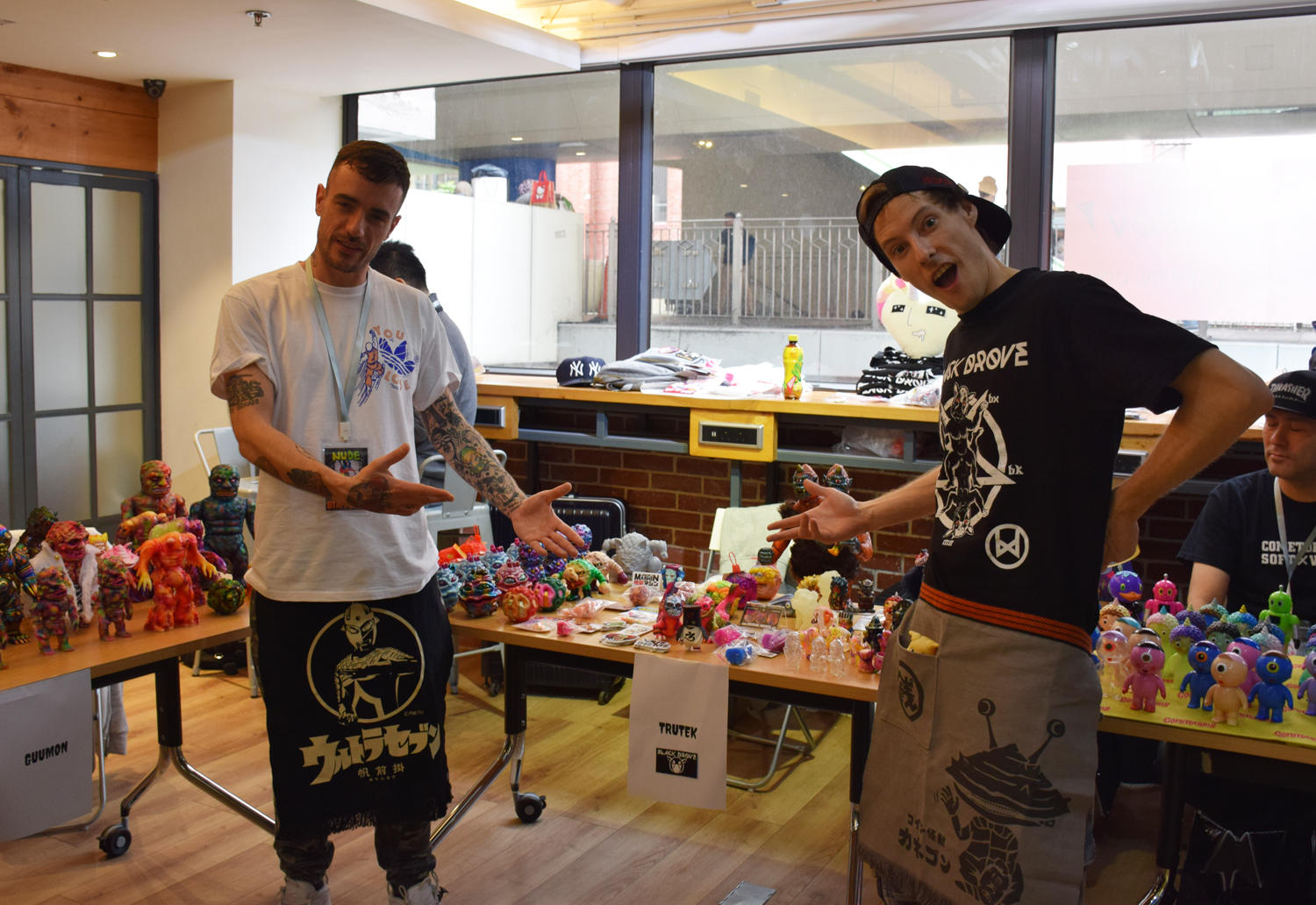 NU-DExFUCKAIJU次日的怒放