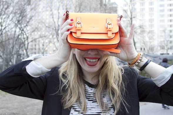 适合职场女性的轻奢女包品牌,高端大气上档次的职场女包