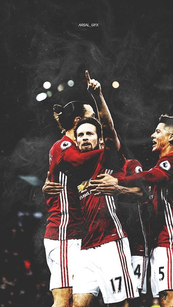 关于足球的炫酷手机壁纸,少年感的足球壁纸