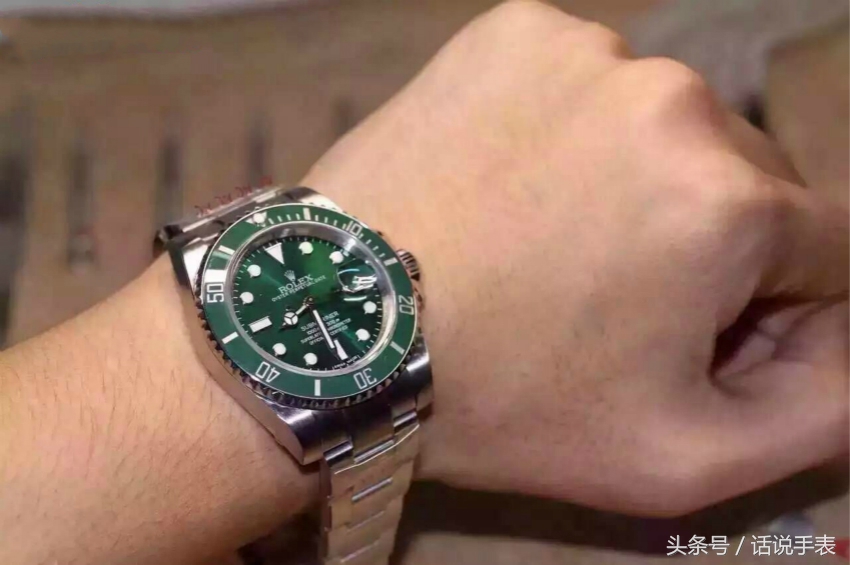 买劳力士还是买纯金表,买劳力士还是买金表