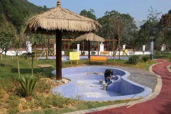 冬日里的温泉最暖心,冷天最适合泡温泉有益身体健康