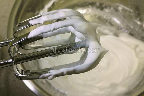 六寸戚风蛋糕烤多长时间,六寸戚风蛋糕配方