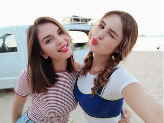 荣耀三年top3,深度解读荣耀v10