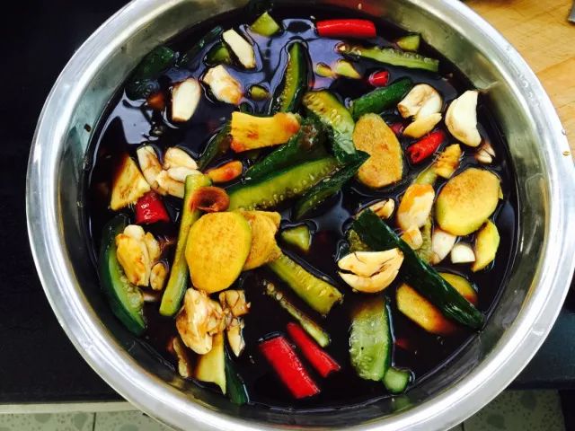 腌泡菜的家常做法窍门是什么,腌泡菜又脆又好吃的做法视频