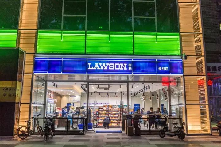 24小时、以旧换新……南京这8大特色书店，去了就不想离开