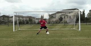 足球4人球感训练方法,新手怎么快速提高足球球感