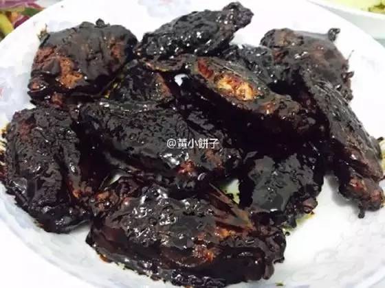 爆笑！天津网友晒图爆料女友把鱼炸成“鸟”，鱼临死前表示“鬼知道我经历了什么”