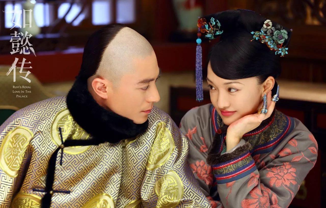 塞满豪华装备的移动“希尔顿”一万块买个树洞你钻吗?