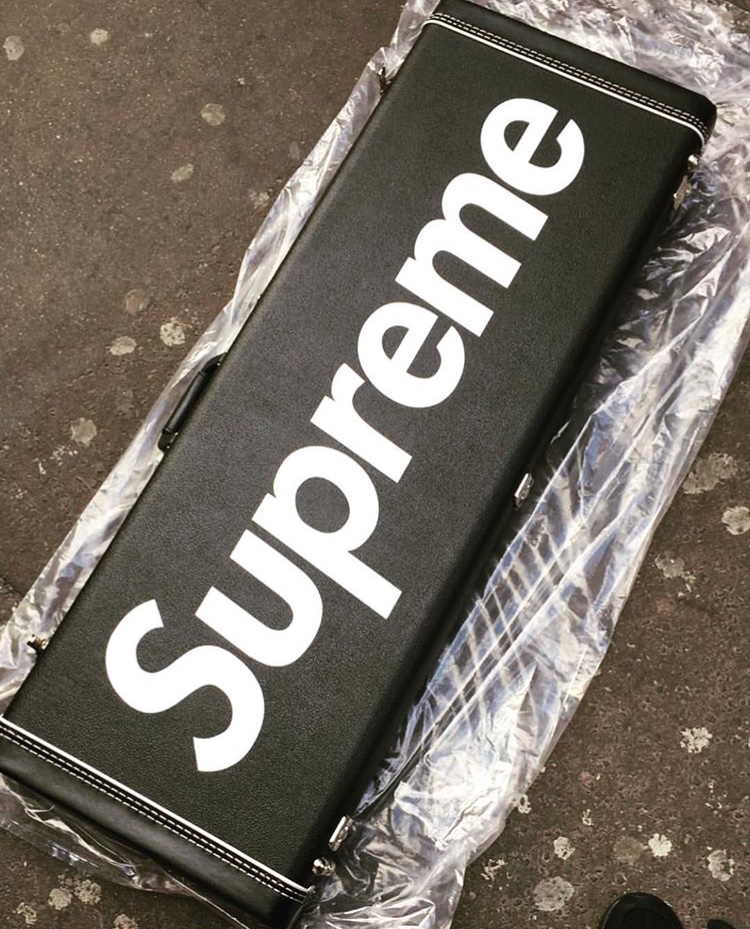 fenderxsupreme,supreme联名银子弹