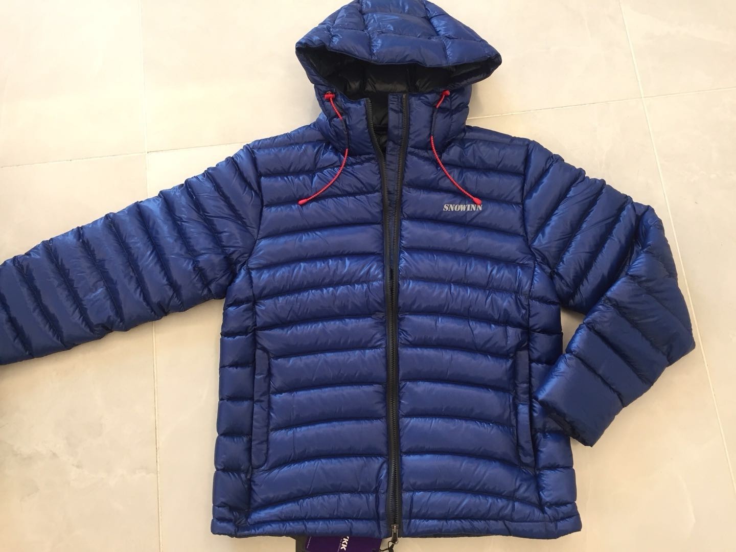 大漠排骨羽绒服,大漠户外定制羽绒服