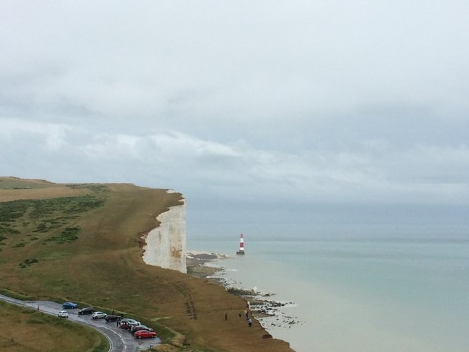 【已完结】英格兰苏格兰18日游记——美景、历史、足球、文化全体验（含挡风玻璃损坏以及车胎被扎处理经过）