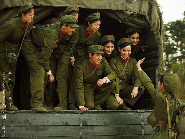 65式军服再现芳华,65式军服震撼全世界