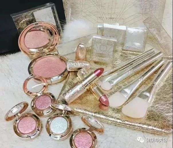 送礼绝对不会错的口红色号,口红色号怎么选直男必看