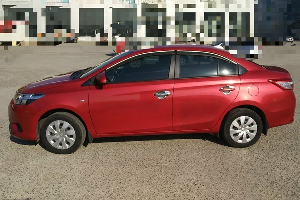 丰田威驰帅气视频,丰田威驰行驶质感表现怎么样