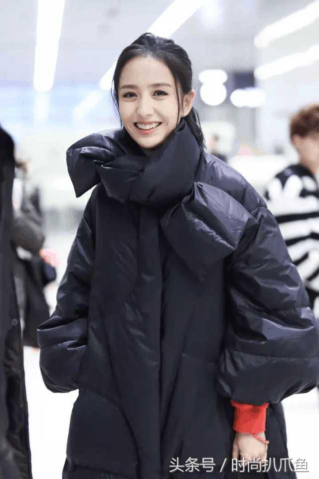 刘雯、蔡依林COS阿童木，佟丽娅COS巨型垃圾袋，为了保温太拼了