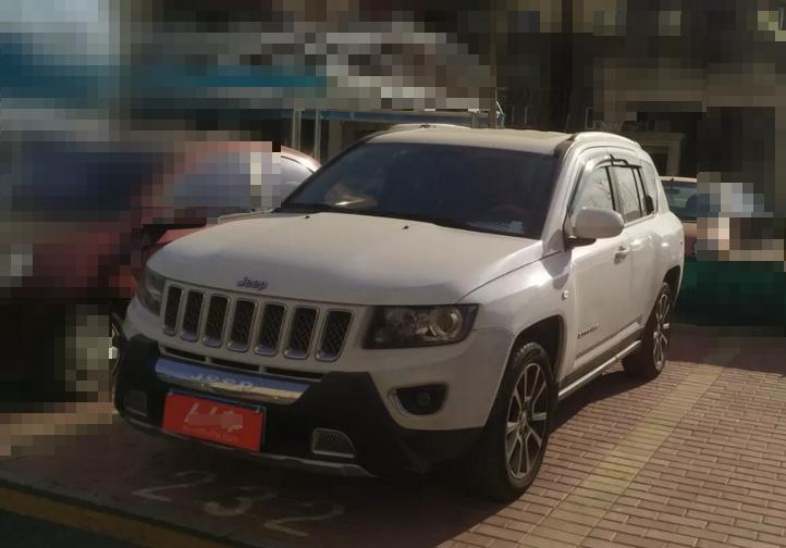 2015年进口指南者2.0豪华版,2013年进口指南者2.4四驱改装