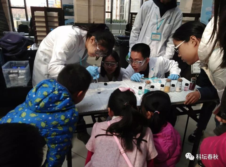 复旦教授：谈毒色变没有必要，媒体不要博眼球，剧毒物还有致死量