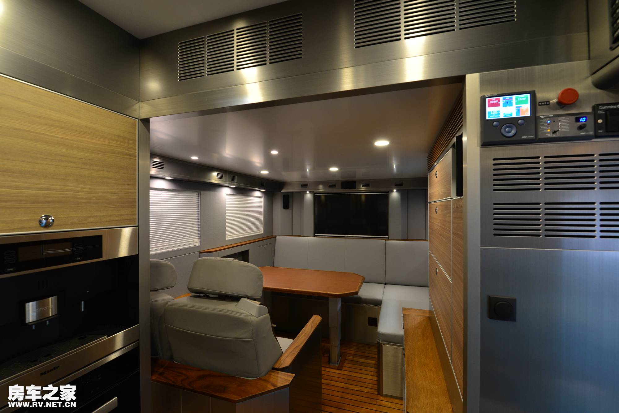 阿莫迪罗征服者越野房车多少万元,阿莫迪罗征服者多少钱