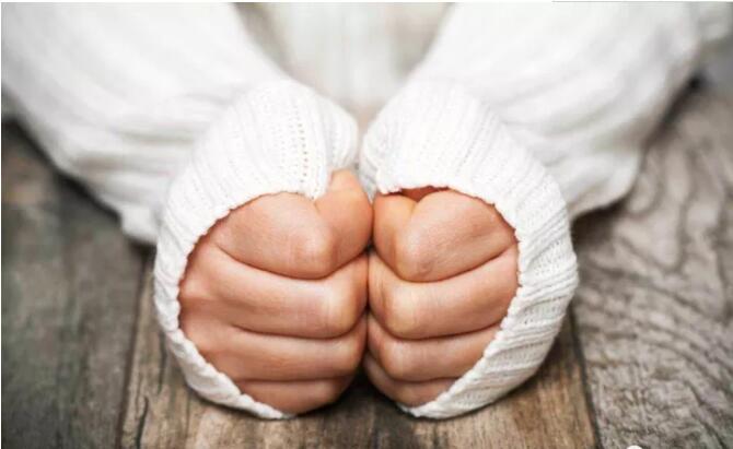 一招解决脾胃虚寒,手脚冰凉养好脾胃气血