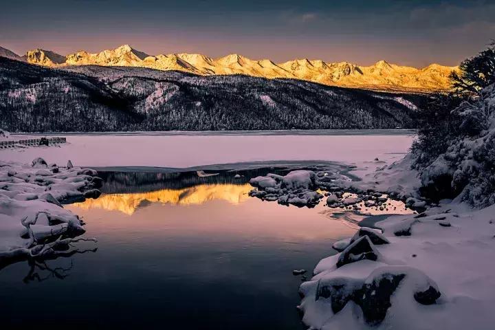 一下雪峨眉山就成了仙境,一下雪川西便美成了天堂