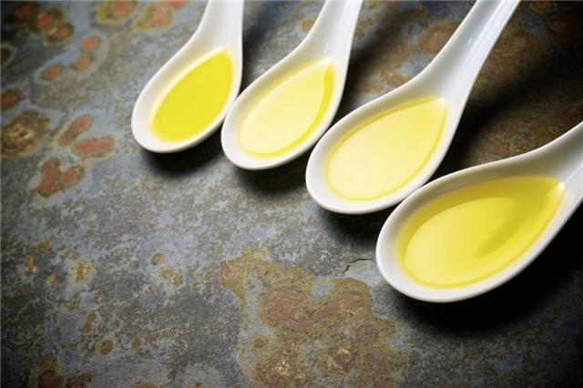 神秘的地中海餐厅,地中海甘露橄榄油