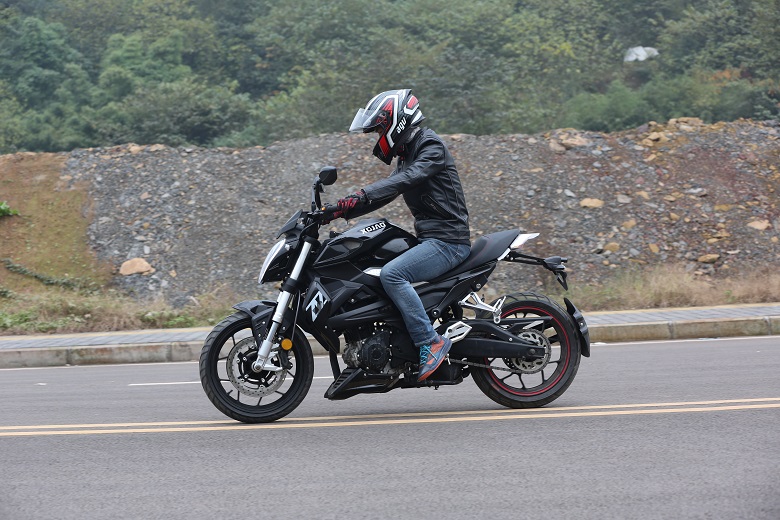 新感觉250双缸二手多少钱,新感觉250双缸多少匹马力