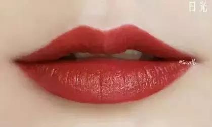 35W一支的口红,是贫穷限制了我的想象力!
