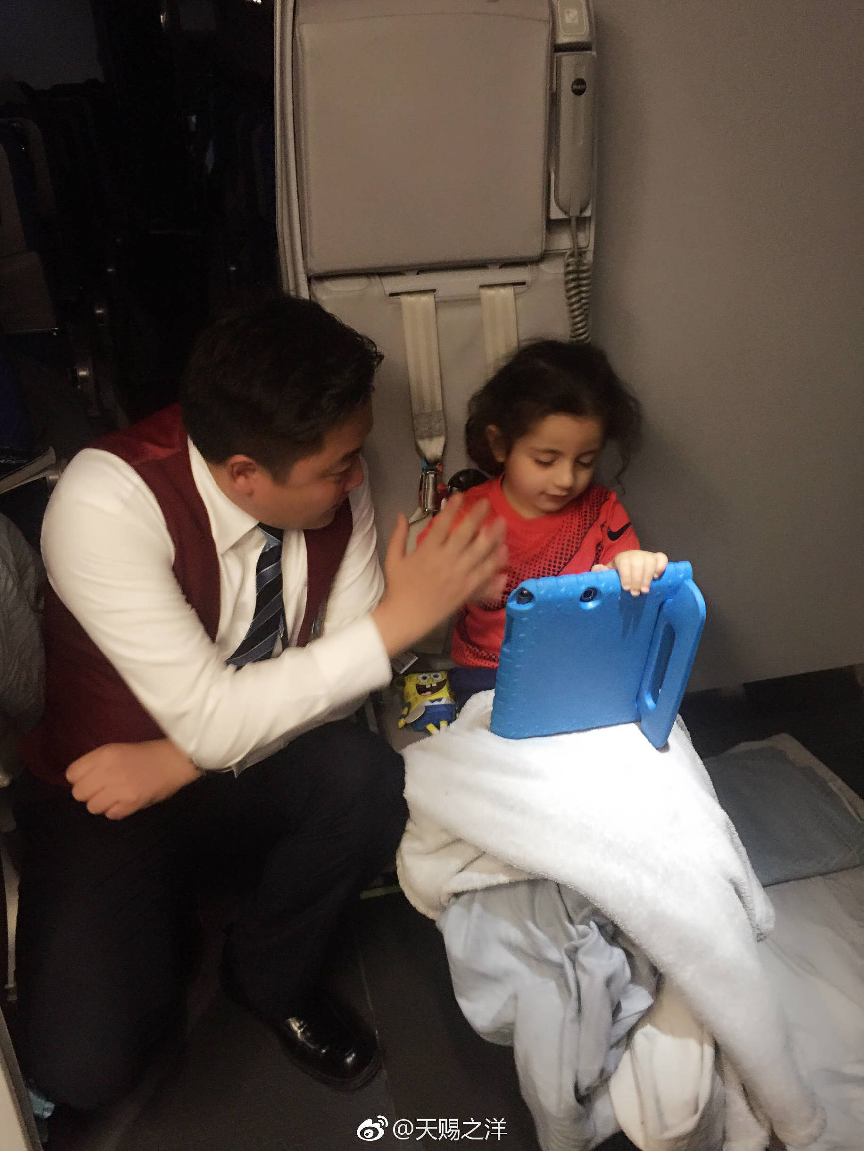 小孩在餐厅吃坚果过敏紧急处理,儿童坚果过敏