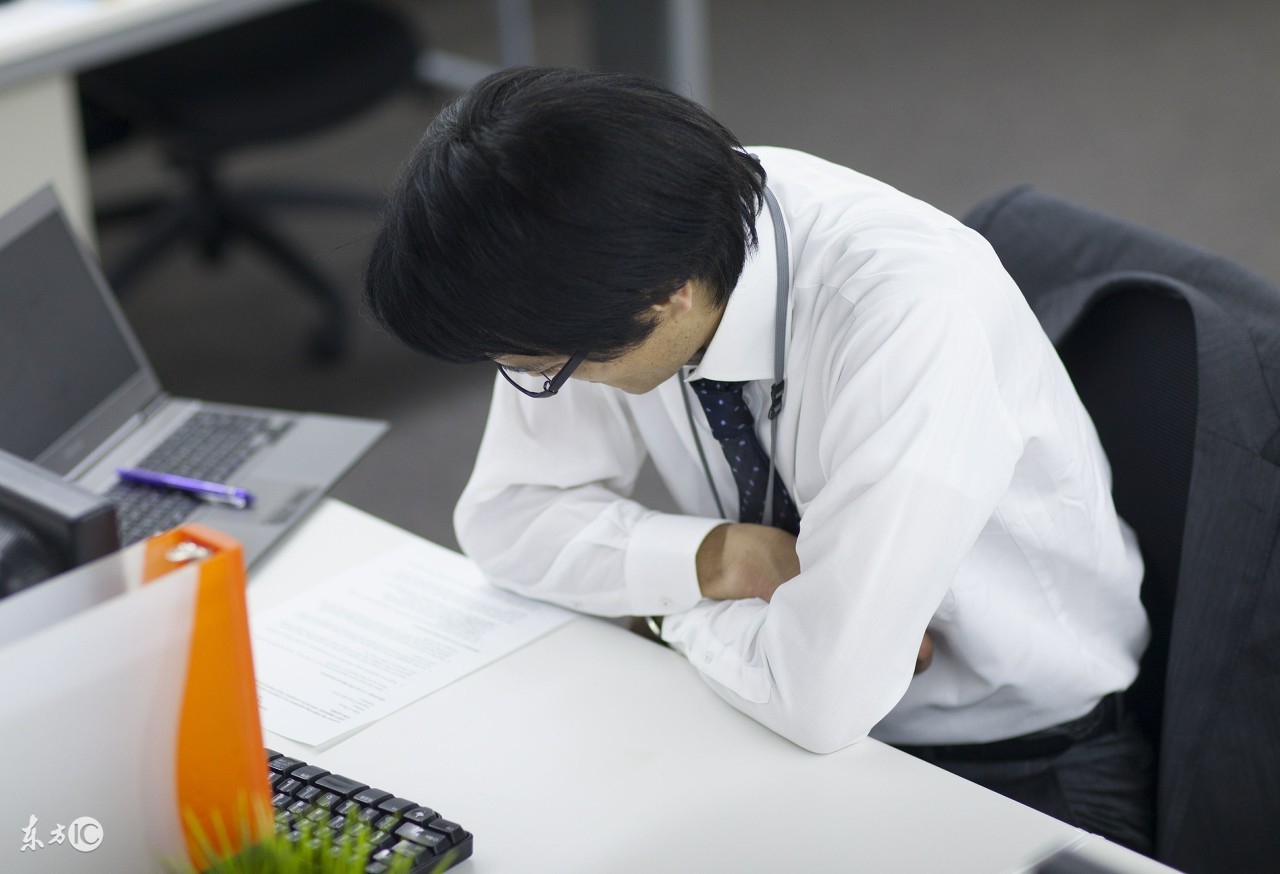 一个小小的针眼儿告诉你:老了