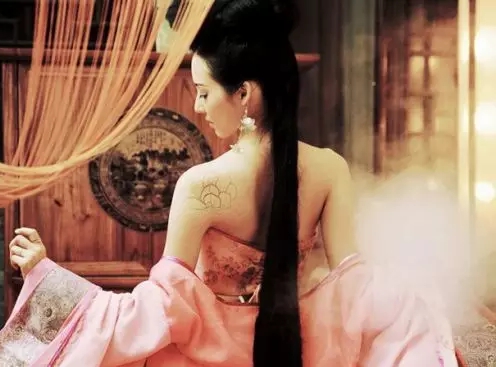 皇帝死后嫔妃怎么处理,皇帝死后后宫的妃子怎么处理