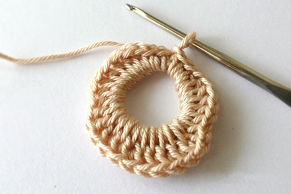 蝴蝶耳环项链的钩编教程,蝴蝶帽子的钩编方法第一部分