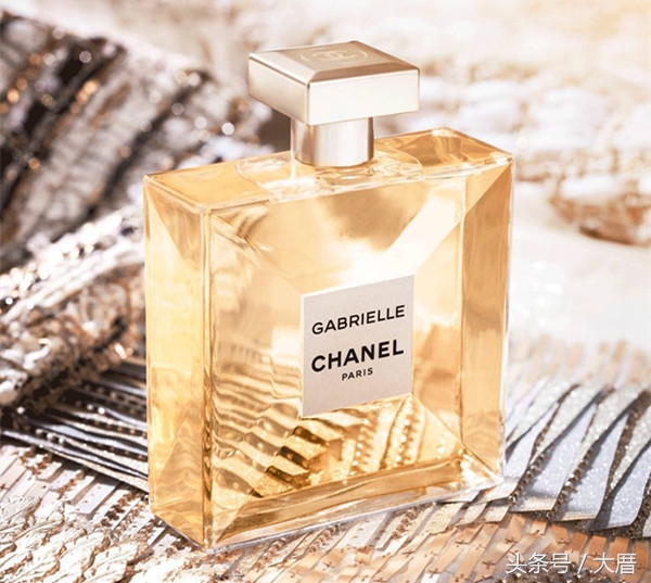 好闻平价的小众男香留香持久,女神都在用的这款斩男香