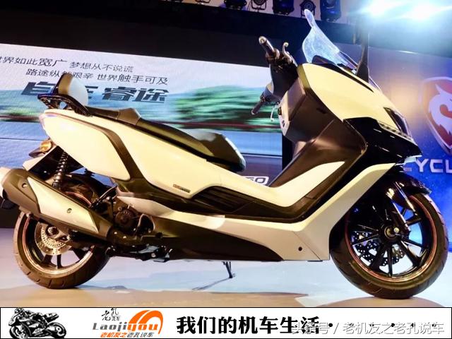 2024款光阳赛艇250踏板简介,20款光阳赛艇250机车评测