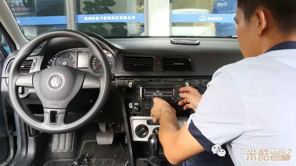 汽车加装后排ipad屏幕,汽车加装ipad做娱乐系统