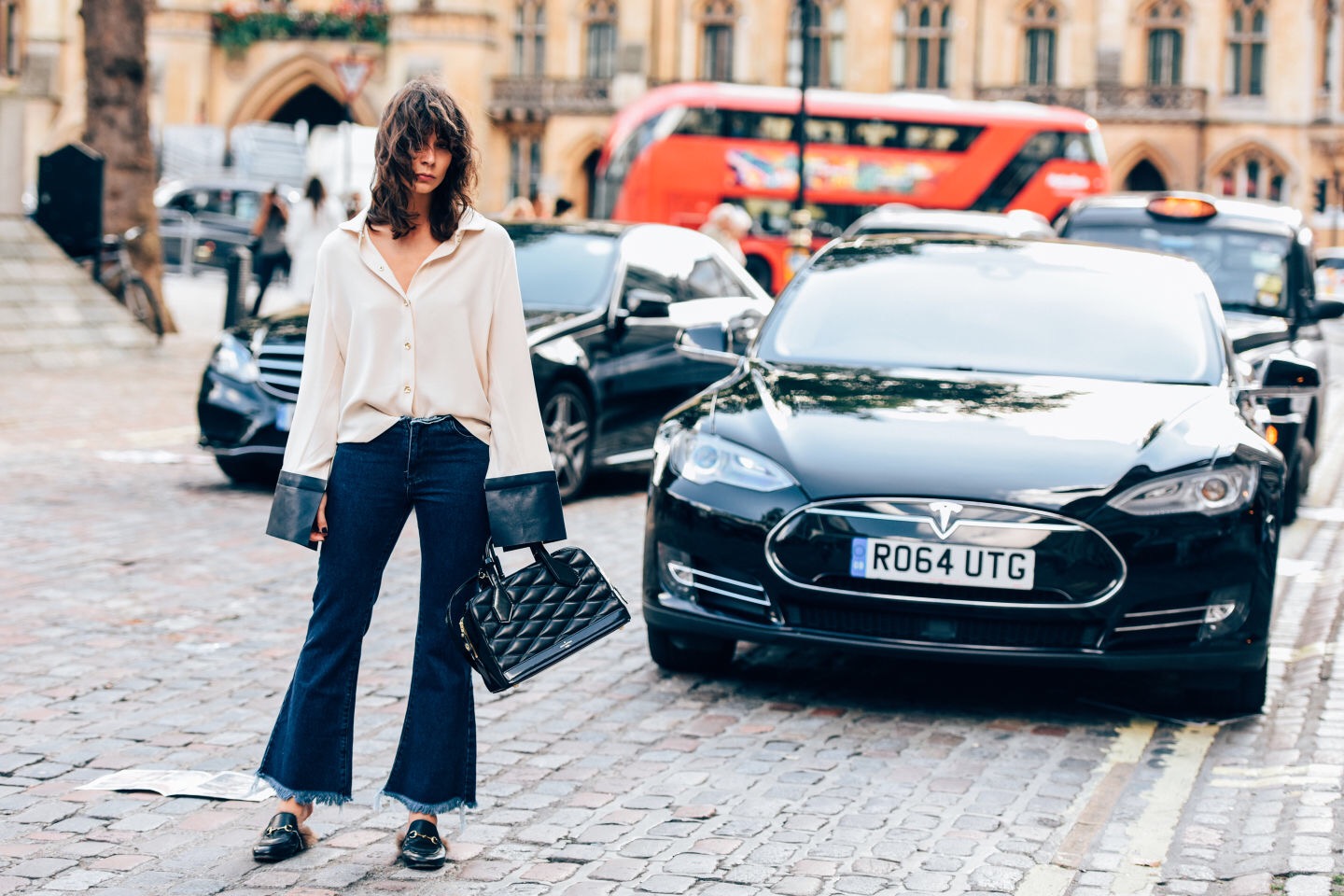 牛仔裤松了怎么改小窍门,牛仔裤穿穿就松了该怎么办