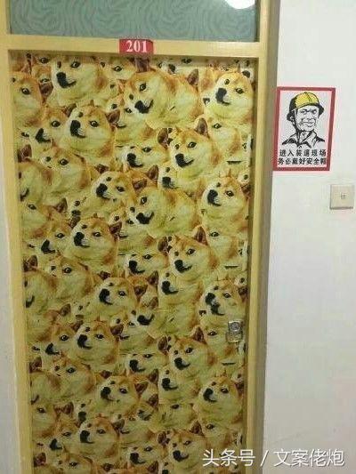 月薪三千不包吃住的文案,月薪二三千下班的文案