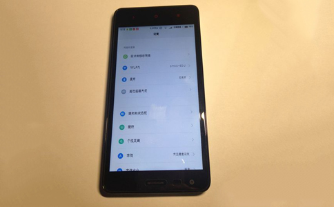 手机屏幕一直倒来倒去如何固定,手机屏幕如何倒着放