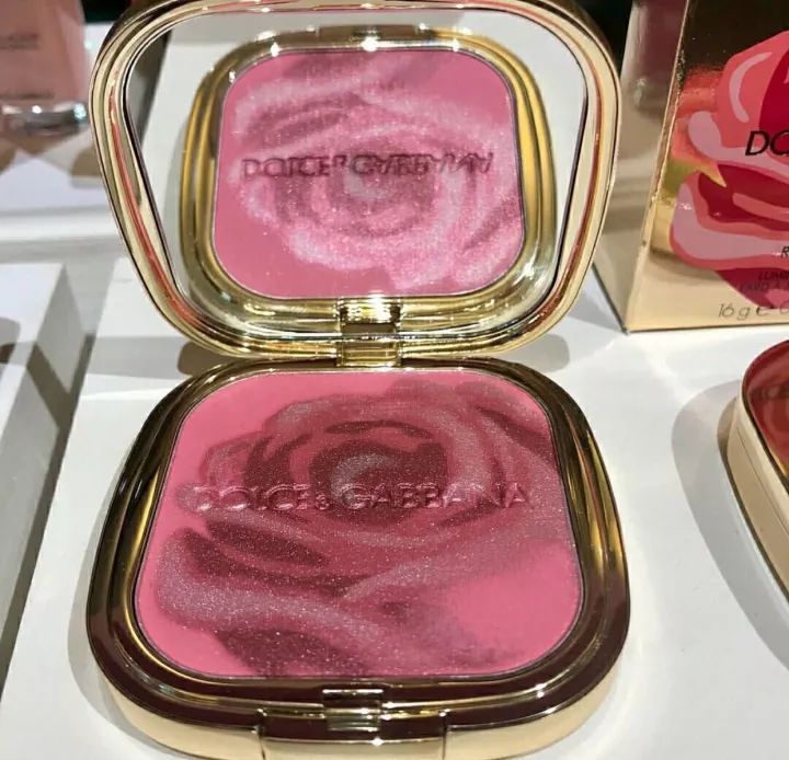 2018chanel鏂板搧缇庡鑵孩,2020鎶栭煶鐖嗘缇庡