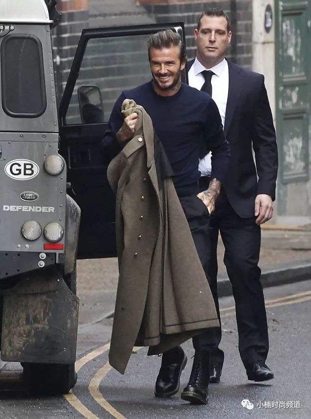 型男穿搭马丁靴,秋冬爆款型男必备百搭潮靴