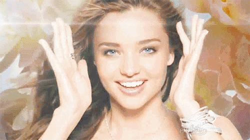 眼纹一招搞定,别让眼纹透露你的年龄