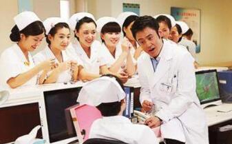 三甲资讯年度“八卦”:违规、处罚、曝光