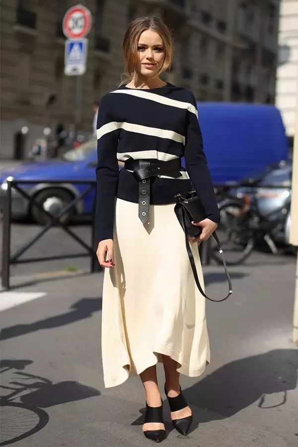 想做个时髦精你选对t恤了吗,秋冬怎么穿裙子好看又不冷