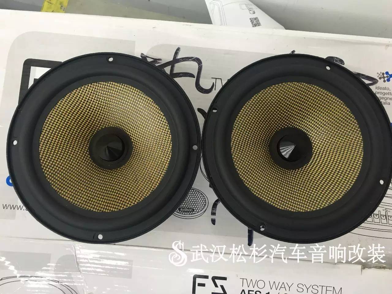 大众凌渡隔音降噪改装,大众凌渡做隔音施工过程