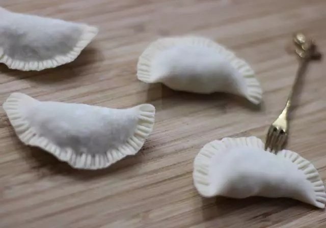 胡萝卜馅饺子100种饺子馅的配方,饺子馅调汤多肉嫩