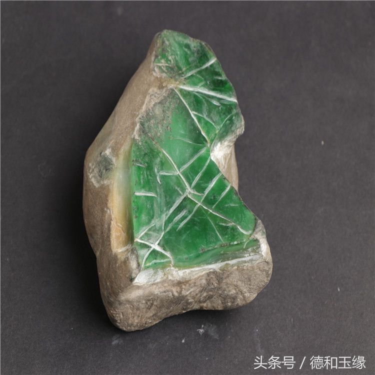 翡翠万万没想到,翡翠奇怪的表现