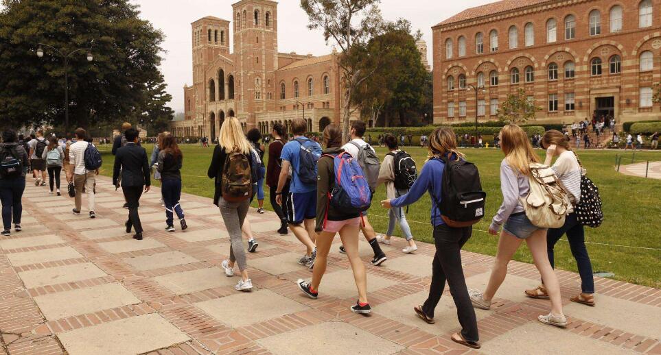 去美国留学读研究生gre需要考多少,申请美国硕士考gre还是gmat