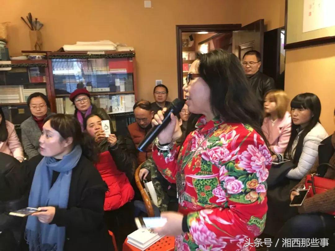 35岁，不想虚度人生，骑摩托车穿越青藏高原，写三本书还多次获奖