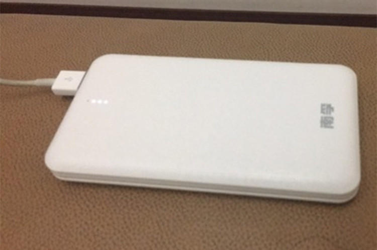 南孚充电宝10000毫安是快充吗,南孚智造充电宝